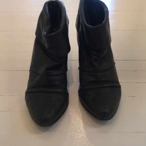 Black booties - Picture 3 of 3